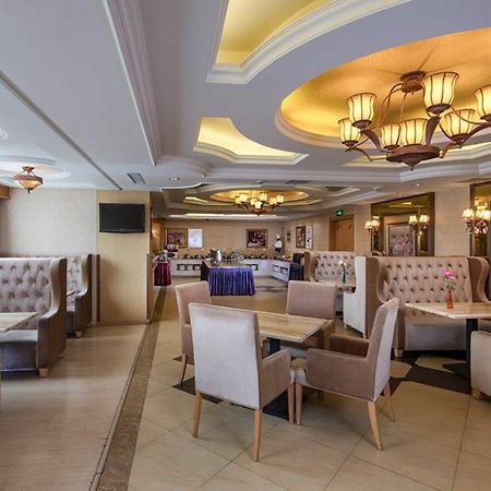 Vienna International Hotel Shenyang Railway Station מראה חיצוני תמונה