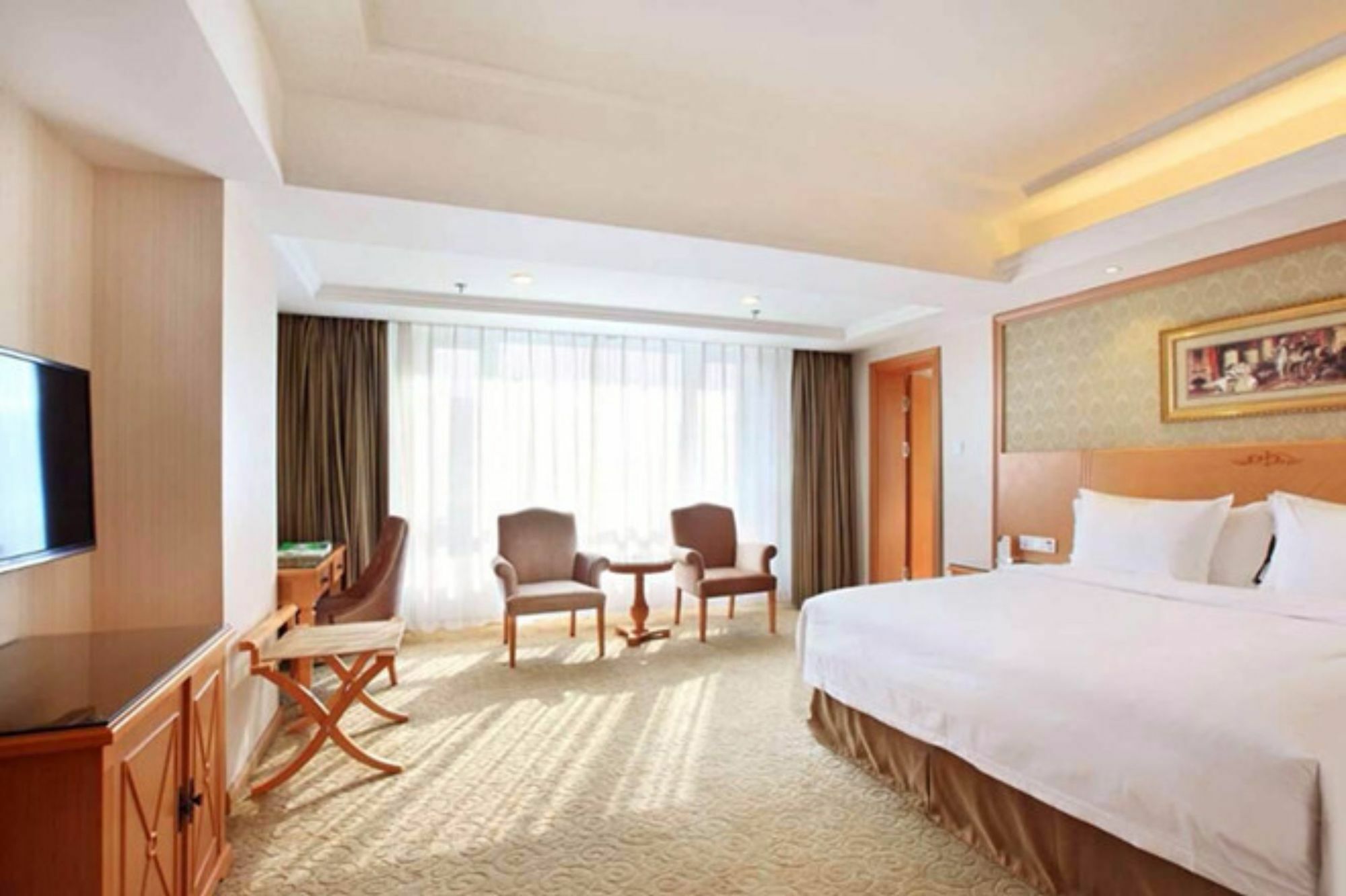 Vienna International Hotel Shenyang Railway Station מראה חיצוני תמונה