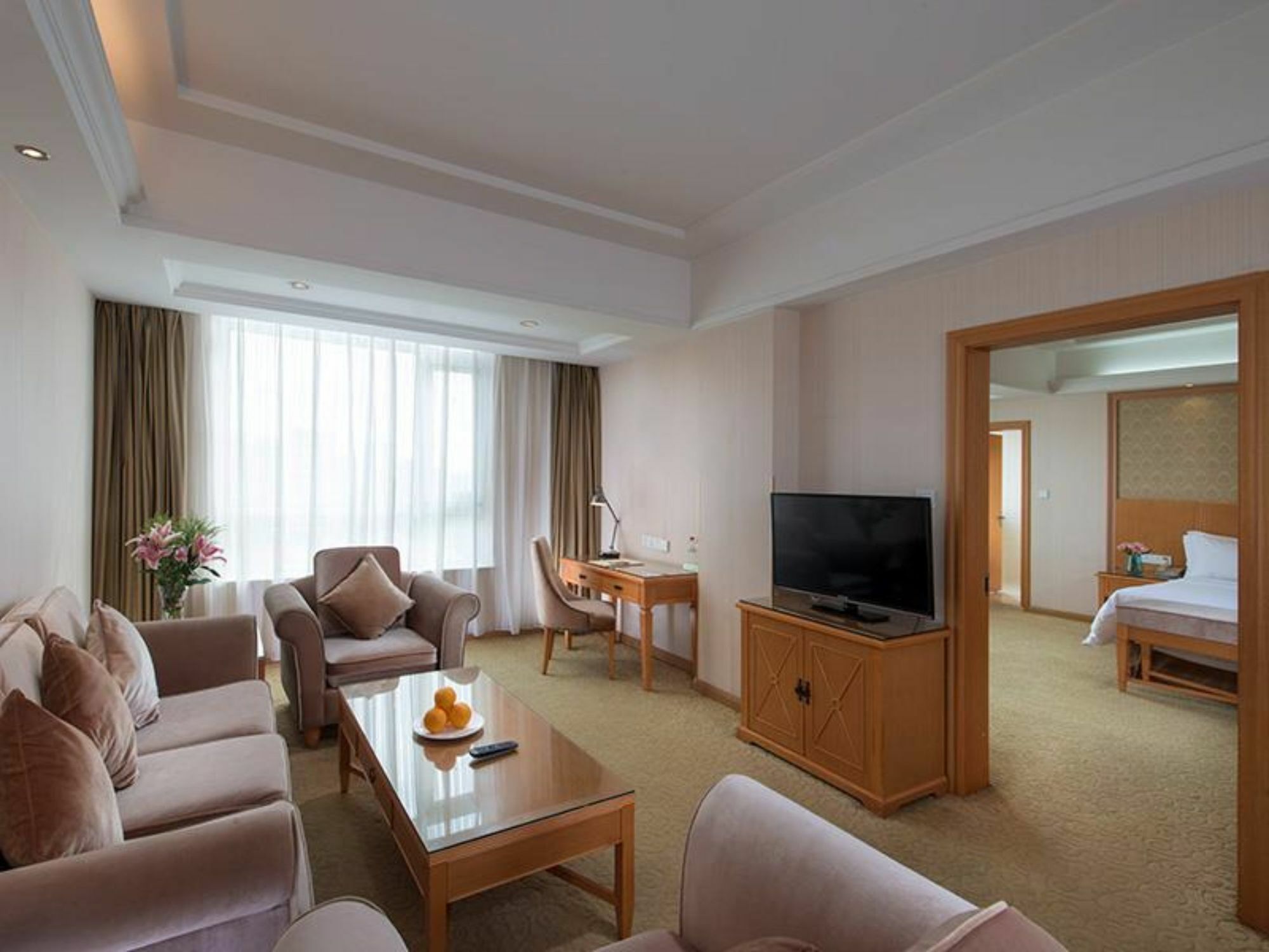 Vienna International Hotel Shenyang Railway Station מראה חיצוני תמונה