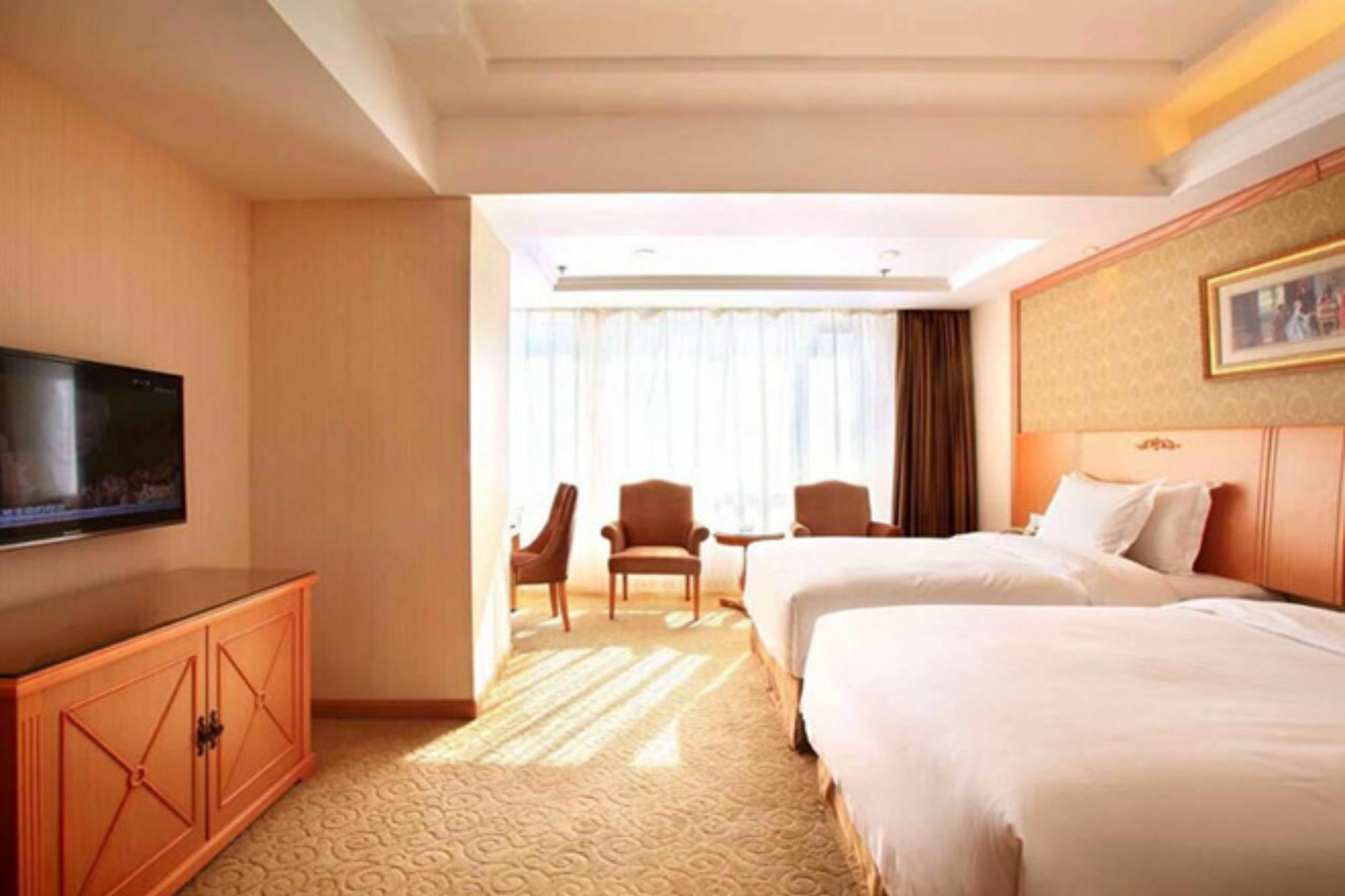 Vienna International Hotel Shenyang Railway Station מראה חיצוני תמונה