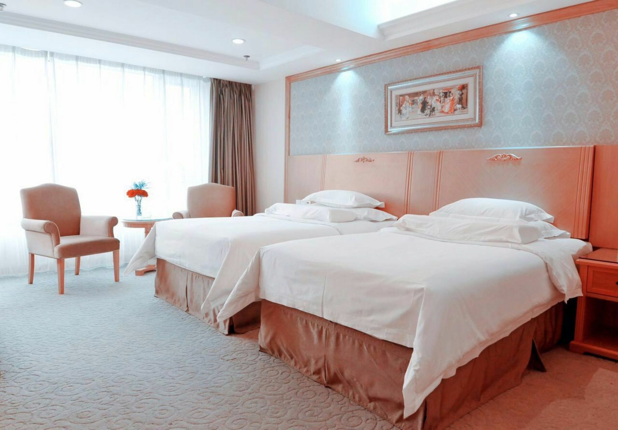 Vienna International Hotel Shenyang Railway Station מראה חיצוני תמונה